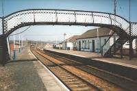 Smell the Highland air in this study of Dalwhinnie station, looking north, in May 1997.<br>
<br><br>[David Panton 11/05/1997]