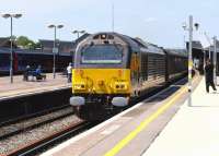 Royal Train behind 67005 <I>Queen's Messenger</I> eastbound through Didcot on 11 June. No Royals on board on this occasion but their luggage and security detail (by all accounts).<br><br>[Peter Todd 11/06/2015]