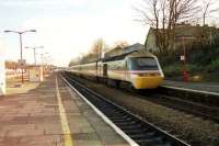A westbound HST passes through Ealing Broadway station at speed on 26 January 1990.<br><br>[John McIntyre 26/01/1990]