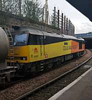 Clic Sargent heading north at Dundee with the Oxwellmains-Craiginches cement.<br><br>[John Yellowlees 13/04/2016]