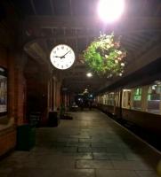<h4><a href='/locations/L/Loughborough_Central'>Loughborough Central</a></h4><p><small><a href='/companies/L/London_Extension_Great_Central_Railway'>London Extension (Great Central Railway)</a></small></p><p>Looking North along platform 1 at Loughborough on 10 September 2016. The Diesel Gala crowds had gone home and the staff were closing up. 48/92</p><p>10/09/2016<br><small><a href='/contributors/Ken_Strachan'>Ken Strachan</a></small></p>