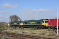 66543 & 66567 double head a Freightliner north to Oxford.<br><br>[Peter Todd 15/03/2017]