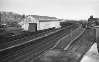 Looking east over Dunfermline Upper Station in December 1973, looking largely intact.<br><br>[Bill Roberton /12/1973]
