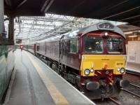 66 746 with the Royal Scotsman at Waverley Platform 19 on the morning of<br>
Monday, 22/05/2017.<br><br>[David Panton 22/05/2017]