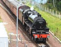 Black 5 44871 runs south through Kings Gate points on 20 August 2017 with a Linlithgow - Tweedbank steam special.<br><br>[John Furnevel 20/08/2017]