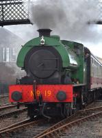 NCB no.19 (Hunslet 3818 of 1954) leaves Bo'ness with the 12.10 to Manuel, on 1 August.<br><br>[Bill Roberton 01/08/2017]