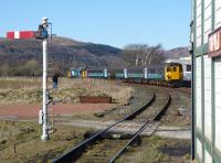 37403 <I>Isle of Mull</I> swings round the curve at Foxfield propelling the SO Carlisle to Lancaster train into the station on 24th March 2018.<br><br>[Mark Bartlett 24/03/2018]