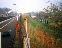 Looking east at Longniddry showing the station and to the right the one time freight bypass.<br><br>[Ewan Crawford //1987]