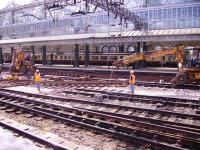 Track replacement at Glasgow Central<br><br>[Ewan Crawford Collection 23/06/2006]