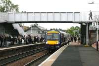 Monday morning rush hour at Inverkeithing station - view south in June 2006.<br><br>[John Furnevel /06/2006]