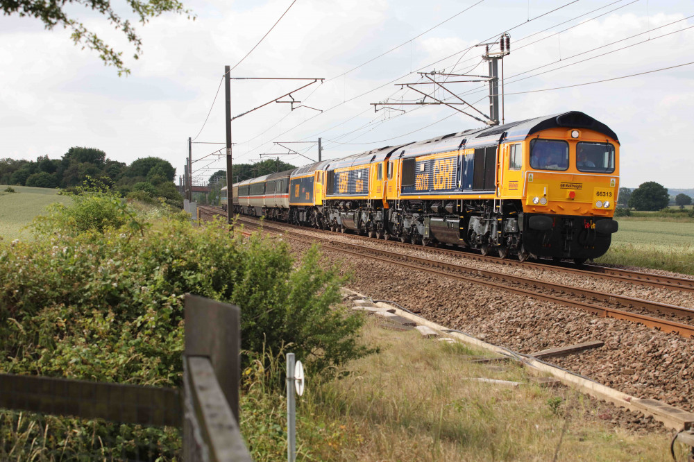 Eaton Lane Level Crossing